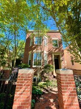 1327 Geddes Ave in Ann Arbor, MI - Building Photo - Building Photo