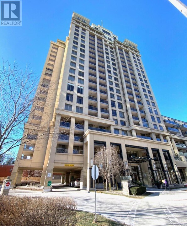 18 Kenaston Gardens in Toronto, ON - Building Photo