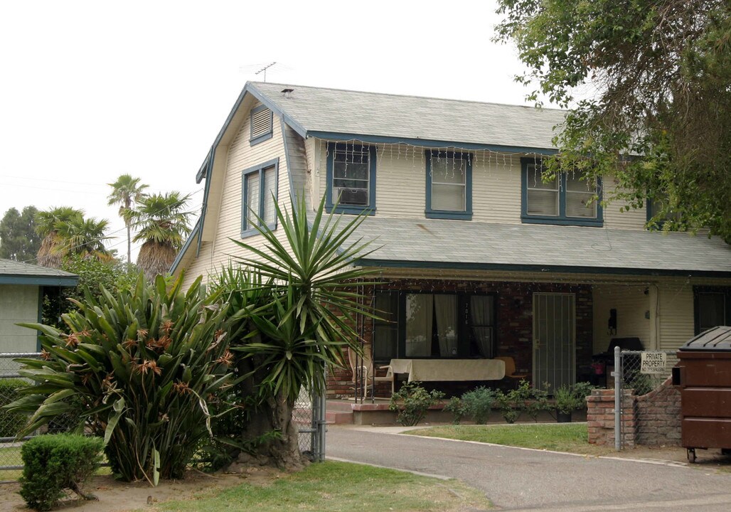 7014-7030 Glasgow Ave in San Bernardino, CA - Foto de edificio
