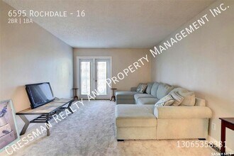 6595 Rochdale Blvd in Regina, SK - Building Photo - Building Photo