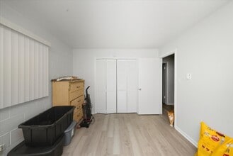 300 Marlene Ct in Wauconda, IL - Building Photo - Building Photo