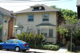 2304-2306 Dwight Way in Berkeley, CA - Building Photo - Building Photo