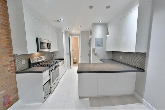 493 Second Ave (27th & 28th St), #9