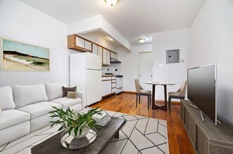 29 Orchard St in New York, NY - Building Photo - Building Photo