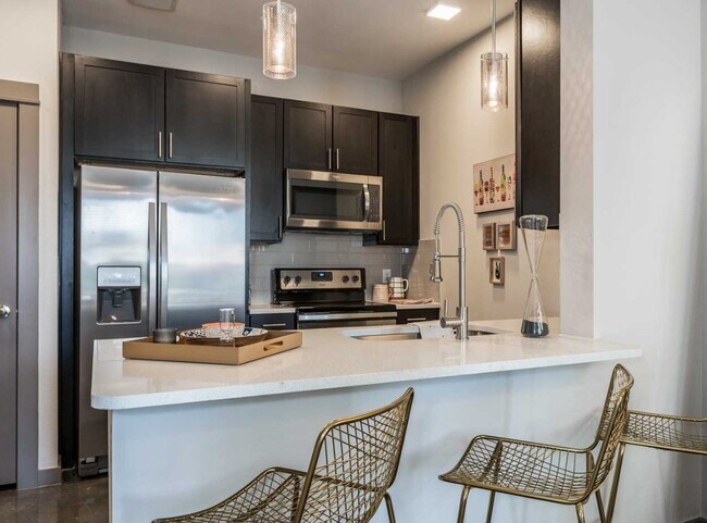 property at 1111 N Durham Dr