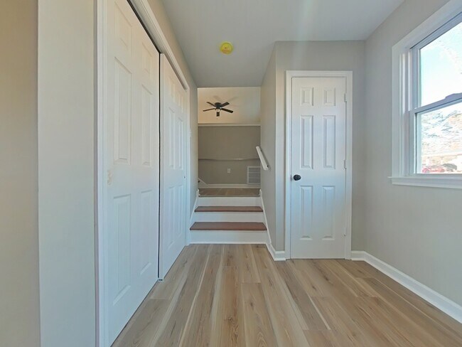 6527 St Louis St in Fayetteville, NC - Building Photo - Building Photo