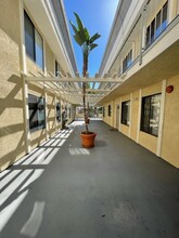 3425 E 15th St in Long Beach, CA - Foto de edificio - Building Photo