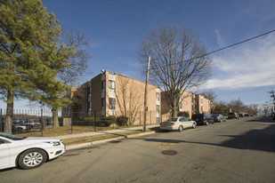 Hacienda Cooperative Apartments