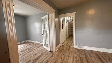 40 Dewey St in Torrington, CT - Building Photo - Building Photo