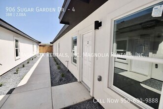 906 Sugar Gdn Dr, Unit 4 in Pharr, TX - Building Photo - Building Photo