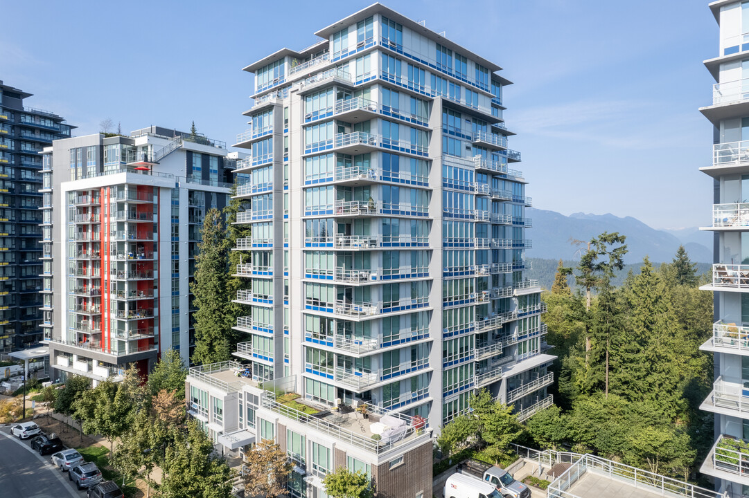 Altitude I in Burnaby, BC - Building Photo