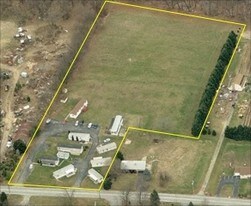 Hillside Mobile Home Park in York, PA - Building Photo