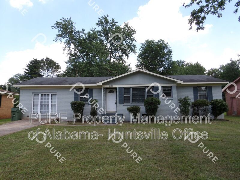 2108 Linde St NW in Huntsville, AL - Building Photo