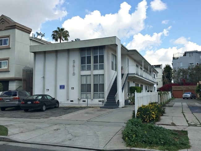 3610 Westwood Blvd in Los Angeles, CA - Building Photo - Building Photo