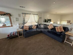 12979 New Haven Loop in Riverside, CA - Building Photo - Building Photo