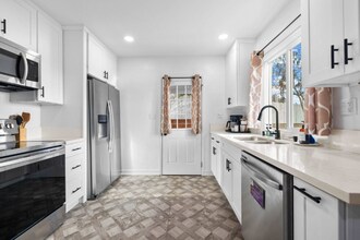 2637 Sunset St in San Diego, CA - Building Photo - Building Photo