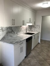822 Premier St in North Vancouver, BC - Building Photo - Building Photo