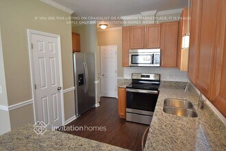 720 Blue Lake Dr in Mebane, NC - Building Photo - Building Photo