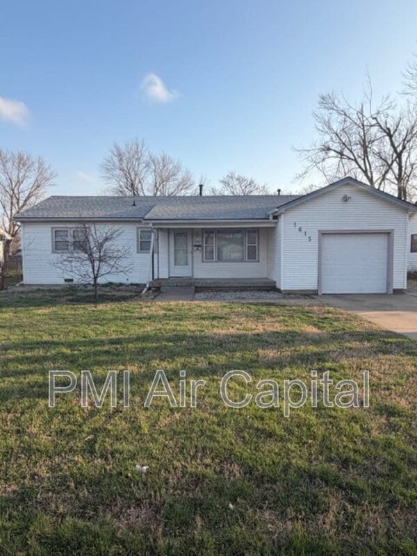 property at 1615 W Haskell St