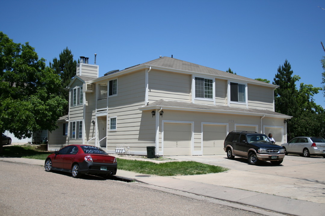 861 S Uravan Ct in Aurora, CO - Foto de edificio