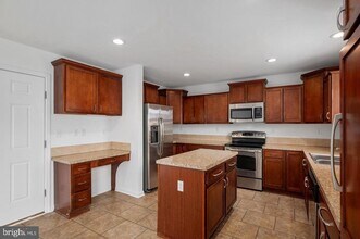 259 Olympic Dr in Stafford, VA - Building Photo - Building Photo