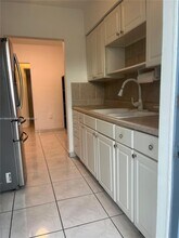 12665 NE 16th Ave, Unit 8 in North Miami, FL - Building Photo - Building Photo