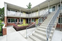 Park Manor Apartments in Tacoma, WA - Foto de edificio - Building Photo