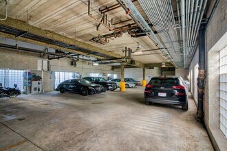 1412 W Morse Ave, Unit 5C in Chicago, IL - Foto de edificio - Building Photo