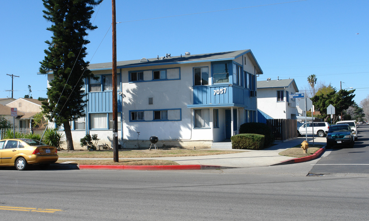 7057 Hazeltine Ave in Van Nuys, CA - Building Photo