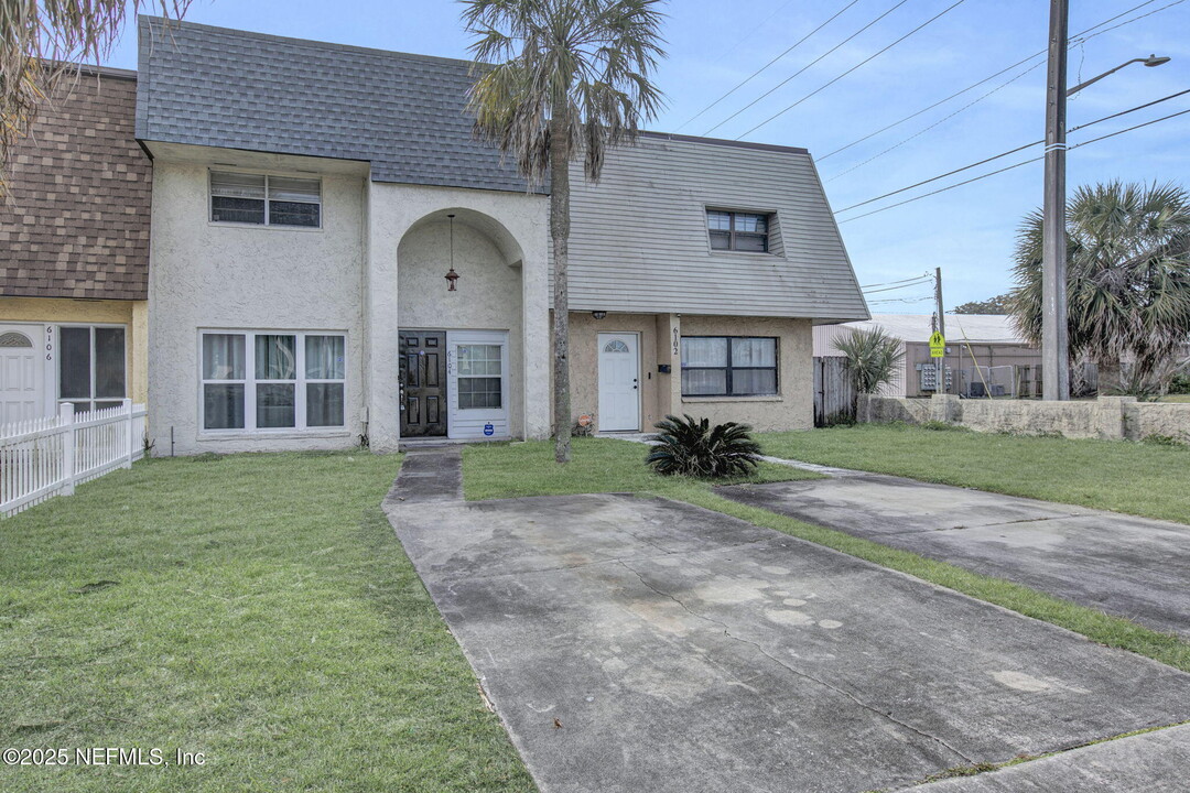 6104 Tuscony Cir in Jacksonville, FL - Building Photo