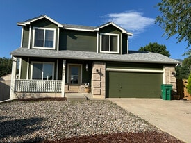 1501 Coolcrest Dr in Colorado Springs, CO - Building Photo