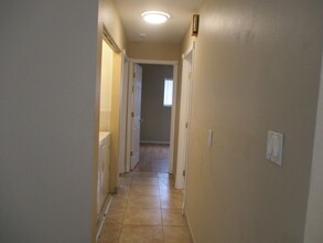 1061 Naranca Ave in El Cajon, CA - Building Photo - Building Photo