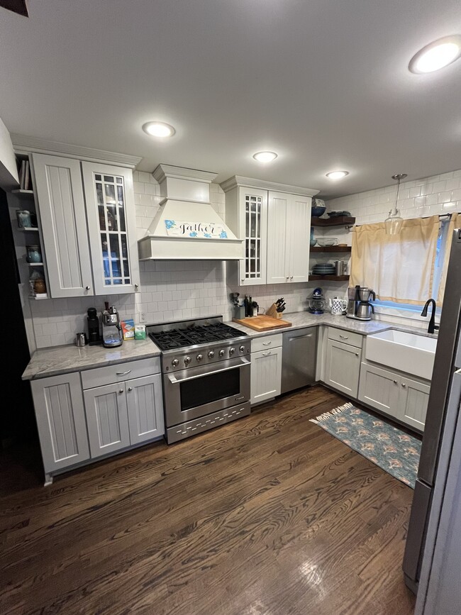 1260 Francis St NW in Atlanta, GA - Building Photo - Building Photo