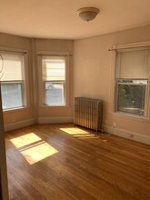 3 Oswald St, Unit 1 in Boston, MA - Building Photo - Building Photo