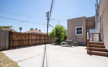 137 N 11th Ave, Unit A in Phoenix, AZ - Building Photo - Building Photo