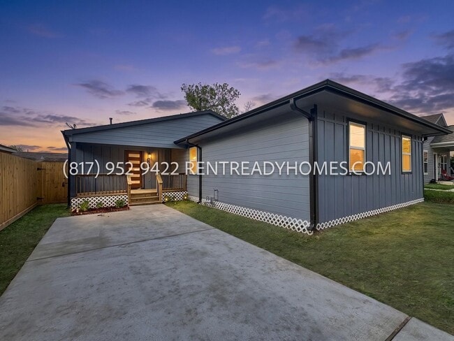 property at 1416 Fairbanks St