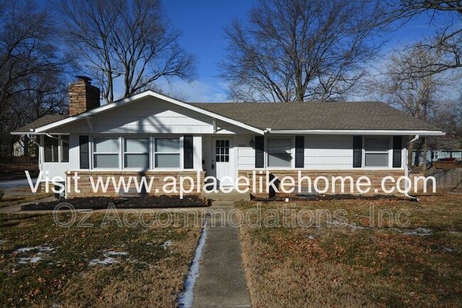 4340 W 51st St in Roeland Park, KS - Building Photo - Building Photo
