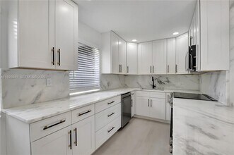 708 Normandy Ln in Delray Beach, FL - Building Photo - Building Photo