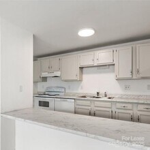 9333 Old Concord Rd in Charlotte, NC - Building Photo - Building Photo