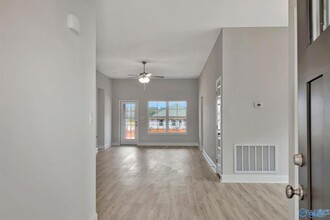 205 Gwynns Fall Trl in Huntsville, AL - Building Photo - Building Photo