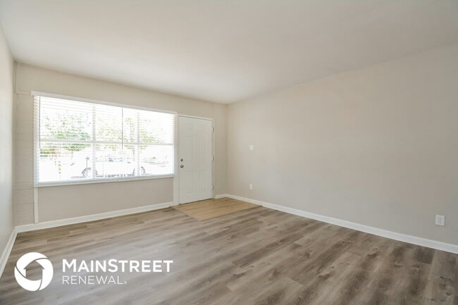 1933 E Fayette Vista in Tucson, AZ - Building Photo - Building Photo