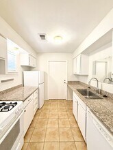 1911 Bradshaw St in Houston, TX - Building Photo - Building Photo