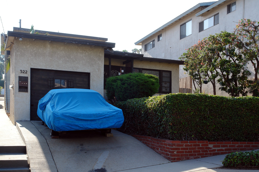 322 Sierra St in El Segundo, CA - Building Photo