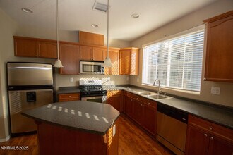 3116 Sterling Ridge Cir in Sparks, NV - Building Photo - Building Photo