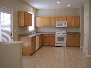 111 Chimney Rock Ct in Vacaville, CA - Building Photo - Building Photo