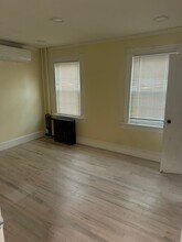 7xx E 214th St in Bronx, NY - Building Photo - Building Photo