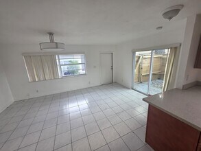 3103 NW 3rd Ave in Pompano Beach, FL - Building Photo - Building Photo