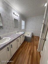 190 Stella Rd in Stella, NC - Building Photo - Building Photo
