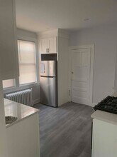 106 Lockwood Ave-Unit -3 in Yonkers, NY - Building Photo - Building Photo