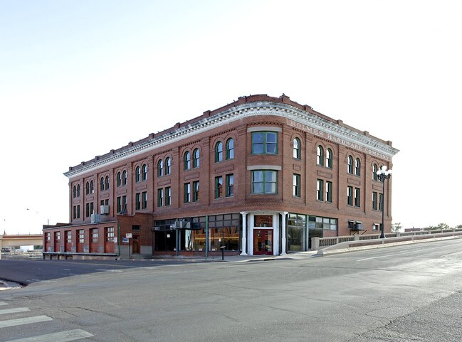 400 S Union Ave